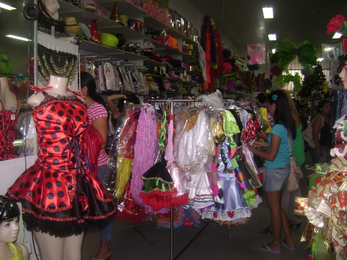 Lojas de fantasias preparadas para a Odonto Fantasy Notícias de Sergipe Economia