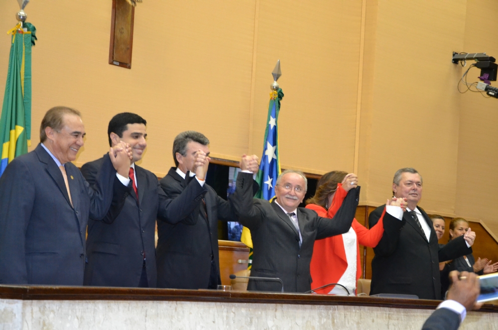 Eleição na ALESE: teve uma supresa; a execução do Hino Nacional foi trocada pelo Hino de Itabaiana - Foto: Cássia Santana/Portal Infonet